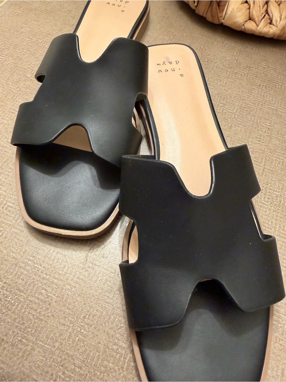 A New Day Nina Black Slide Sandals for Women